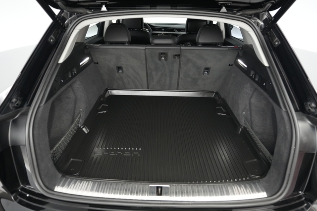 2024 Audi Q8 e-tron