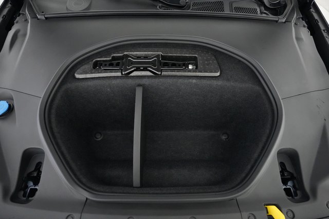 2022 Polestar 2 — photo 22 of 23