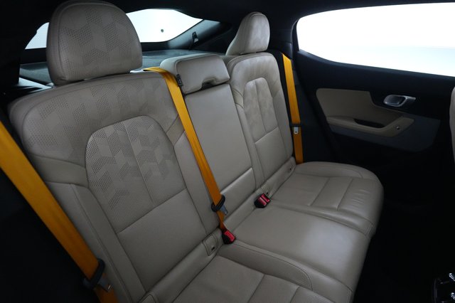 2022 Polestar 2 — photo 4 of 23