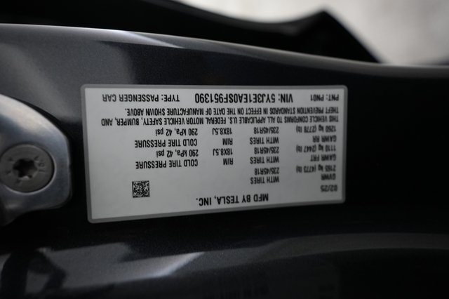 2025 Tesla Model 3 — photo 21 of 21
