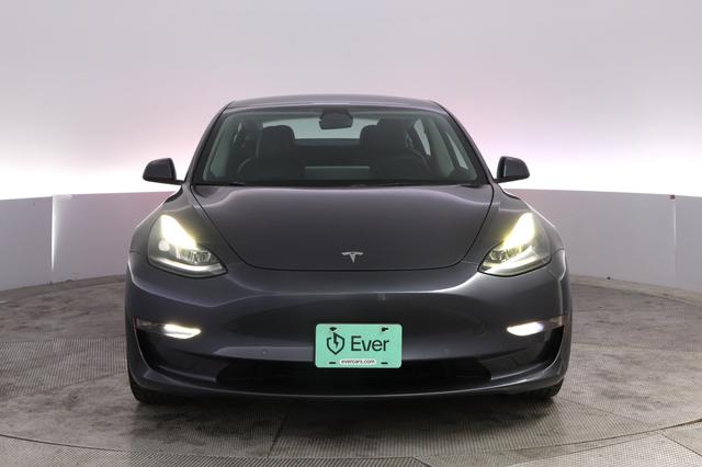 2022 Tesla Model 3 — photo 9 of 21