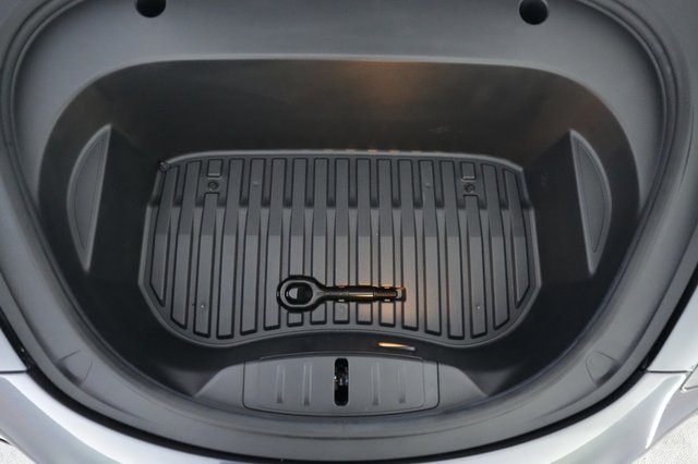 2022 Tesla Model 3 — photo 20 of 21