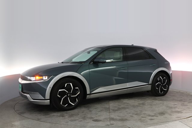 2024 Hyundai IONIQ 5 — photo 13 of 23