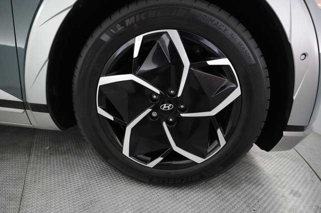 2024 Hyundai IONIQ 5 — photo 16 of 23
