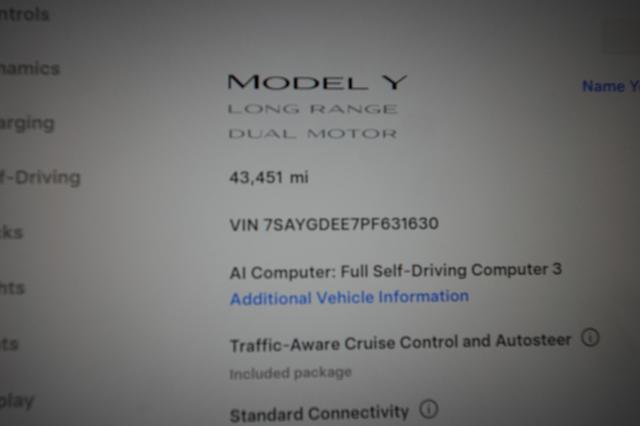 2023 Tesla Model Y — photo 5 of 21