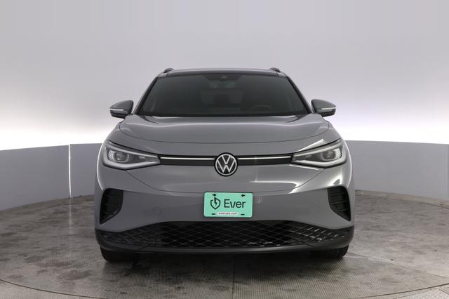 2022 Volkswagen ID.4 — photo 9 of 21