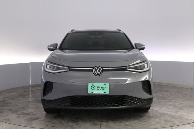 2022 Volkswagen ID.4 — photo 9 of 21