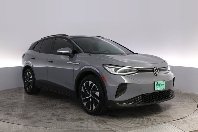 2022 Volkswagen ID.4 — photo 10 of 21