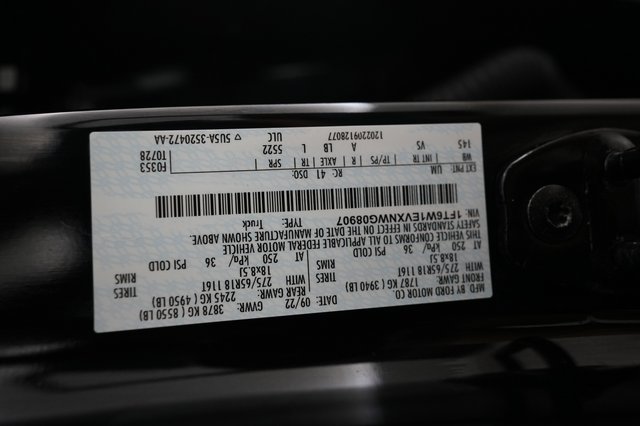 2022 Ford F-150 Lightning — photo 21 of 21