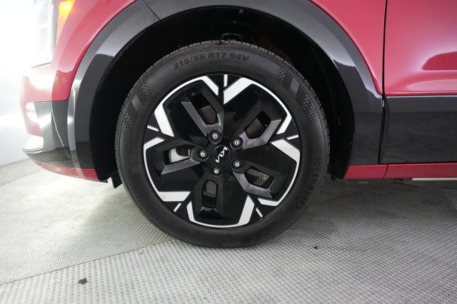 2023 Kia Niro EV — photo 15 of 20