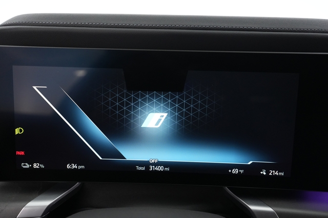 2023 BMW i7