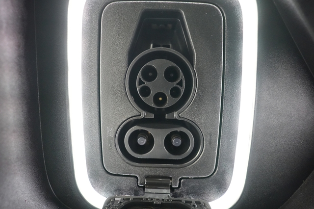 2023 Rivian R1T