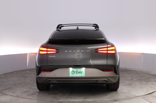 2023 Genesis GV60