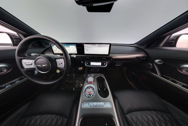 2023 Genesis GV60 — photo 21 of 31