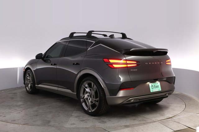 2023 Genesis GV60 — photo 13 of 31