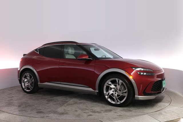 2023 Genesis GV60 — photo 11 of 23