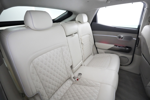 2023 Genesis GV60