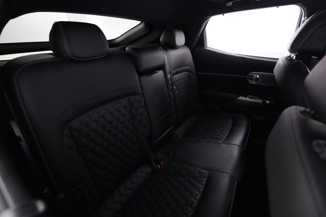 2023 Genesis GV60 — photo 4 of 23