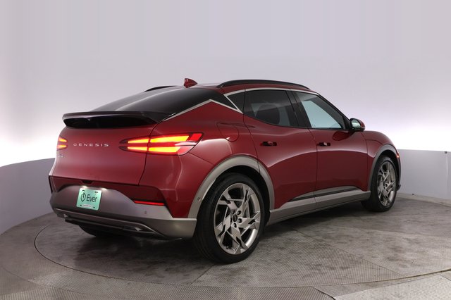 2023 Genesis GV60 — photo 2 of 23