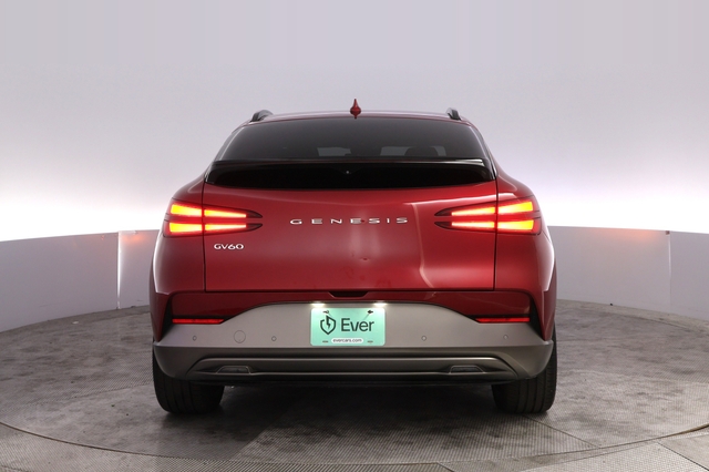 2023 Genesis GV60