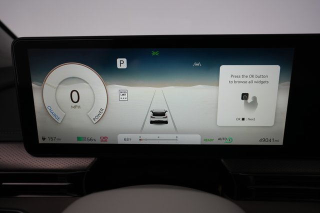 2023 Genesis GV60 — photo 5 of 21