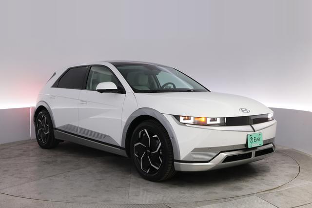 2024 Hyundai IONIQ 5 — photo 10 of 23