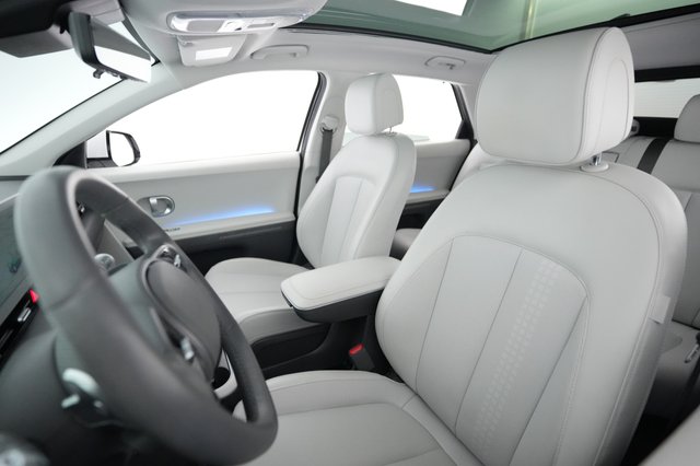 2024 Hyundai IONIQ 5 — photo 3 of 23