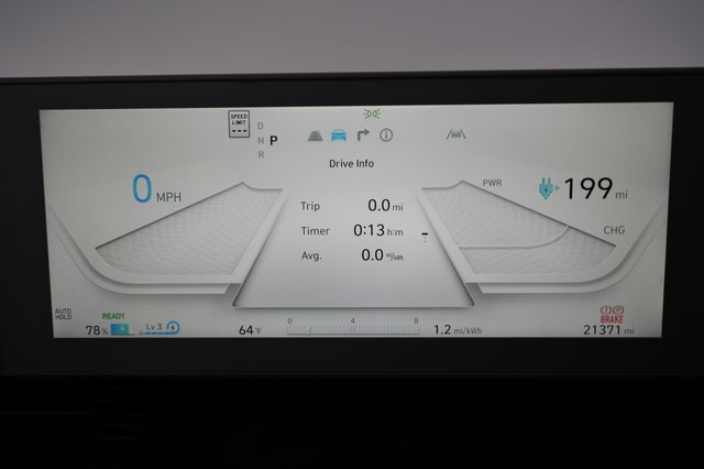 2024 Hyundai IONIQ 5 — photo 5 of 24