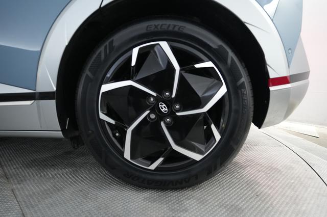 2024 Hyundai IONIQ 5 — photo 7 of 22