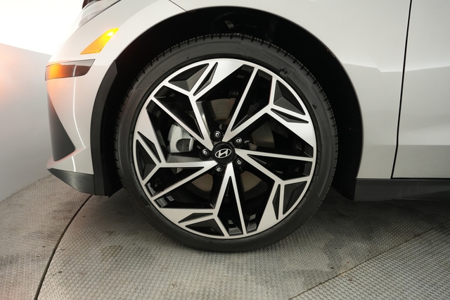 2024 Hyundai IONIQ 6