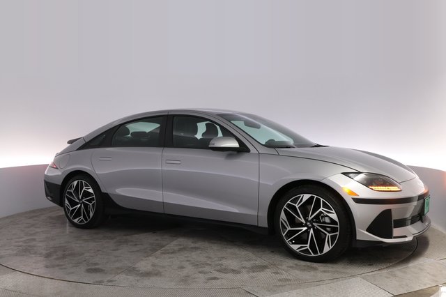 2024 Hyundai IONIQ 6 — photo 11 of 23