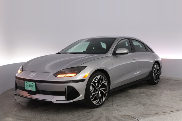2024 Hyundai IONIQ 6 — VIN KMHM34AA4RA073737