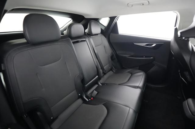 2025 Kia EV6 — photo 4 of 23