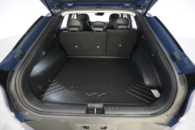 2025 Kia EV6 — photo 6 of 23