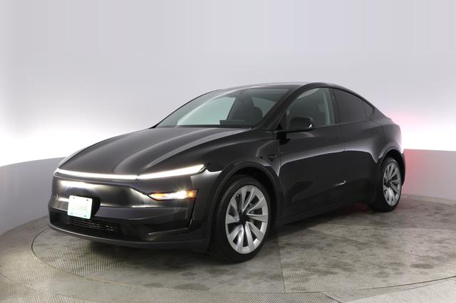 2026 Tesla Model Y — VIN 7SAYGDEE5TF367205