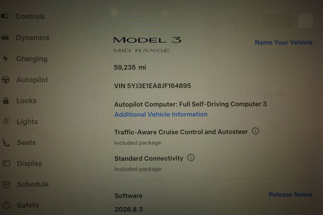 2018 Tesla Model 3 — photo 5 of 21