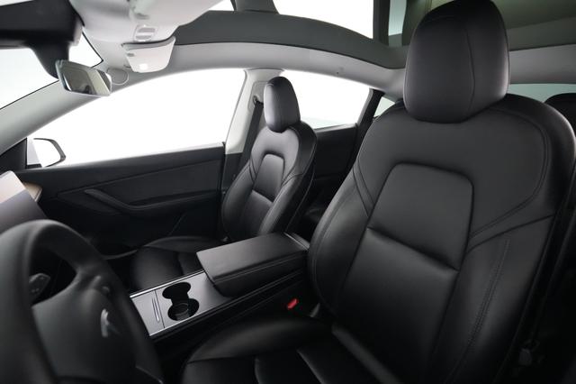 2022 Tesla Model Y — photo 3 of 21