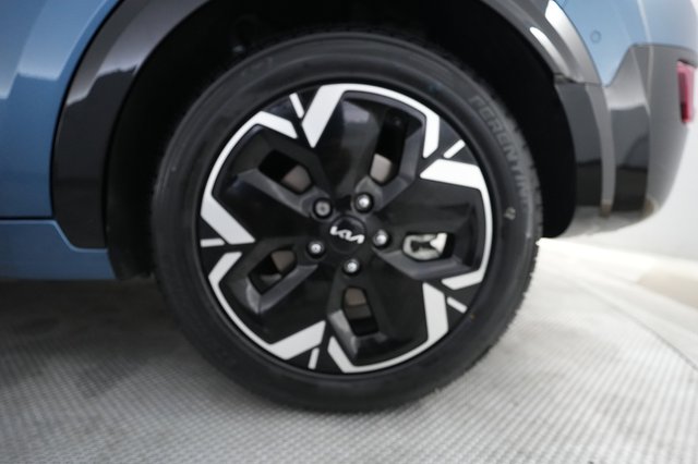 2023 Kia Niro EV — photo 7 of 23