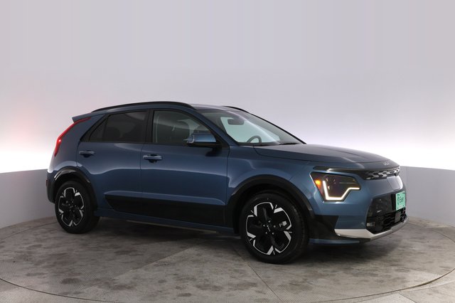 2023 Kia Niro EV — photo 11 of 23