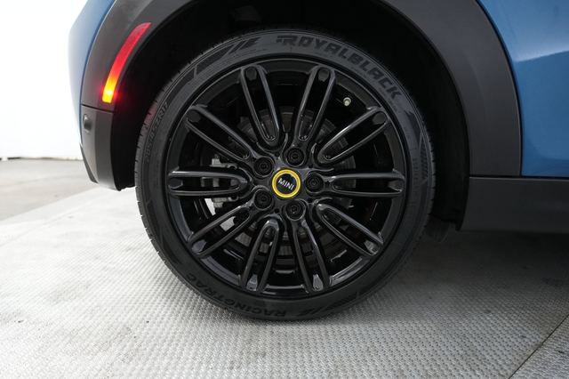2023 MINI Cooper SE
