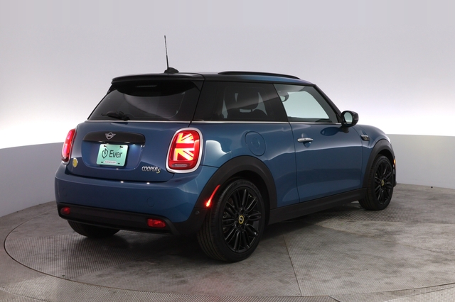 2023 MINI Cooper SE