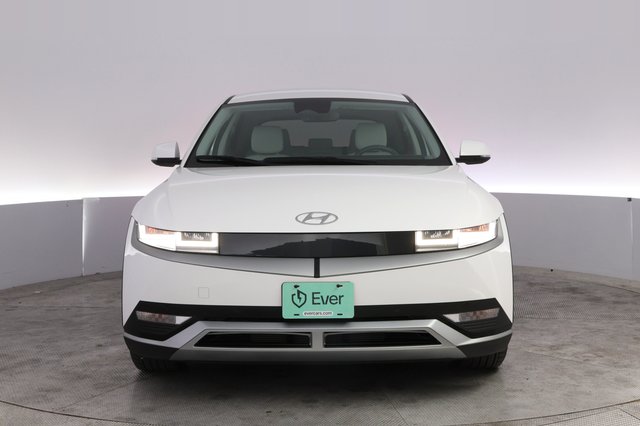 2023 Hyundai IONIQ 5 — photo 9 of 25