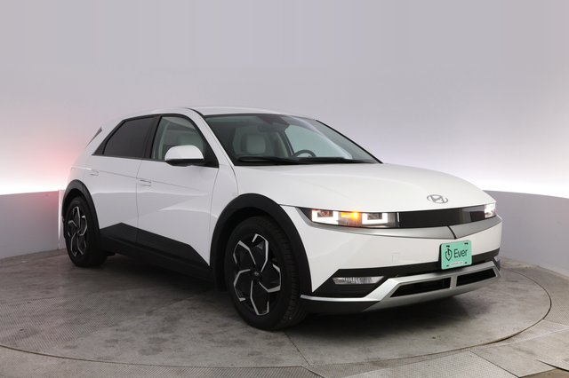 2023 Hyundai IONIQ 5 — photo 10 of 25