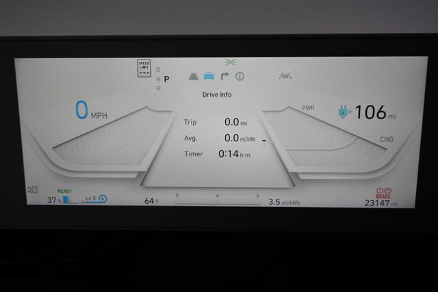 2023 Hyundai IONIQ 5 — photo 5 of 25