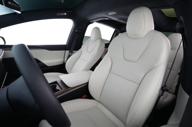 2024 Tesla Model X