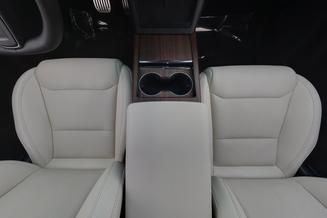 2024 Tesla Model X — photo 20 of 24