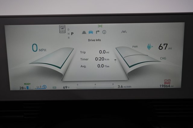 2024 Hyundai IONIQ 5 — photo 5 of 21