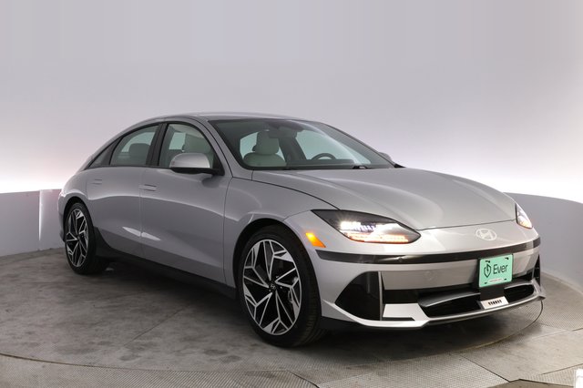 2024 Hyundai IONIQ 6 — photo 10 of 24