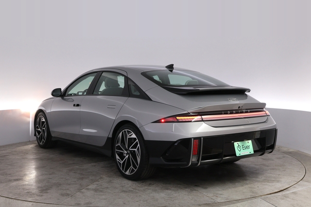 2024 Hyundai IONIQ 6