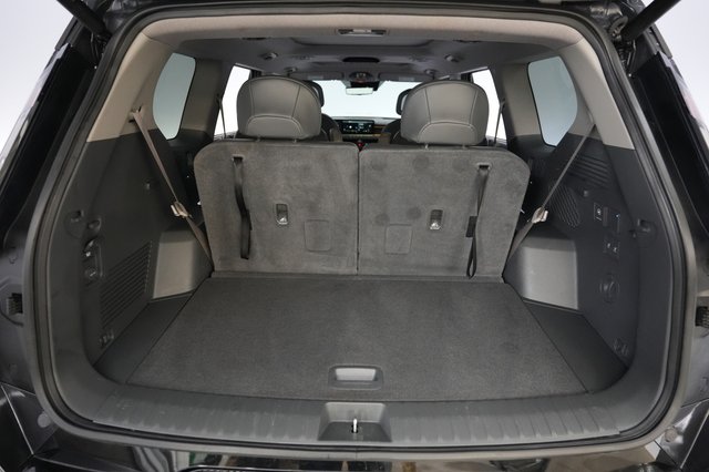 2024 Kia EV9 — photo 6 of 32